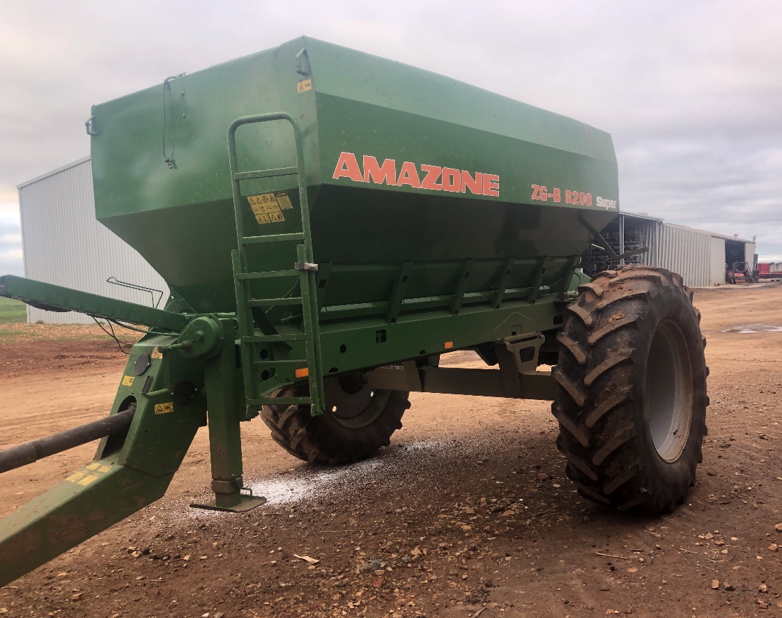 Amazone ZGB 8200 Spreader Machinery & Equipment Spreaders